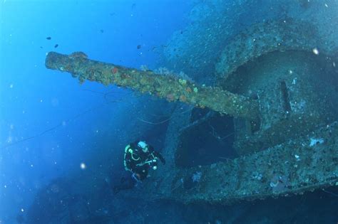 hms hermes deep wreck.